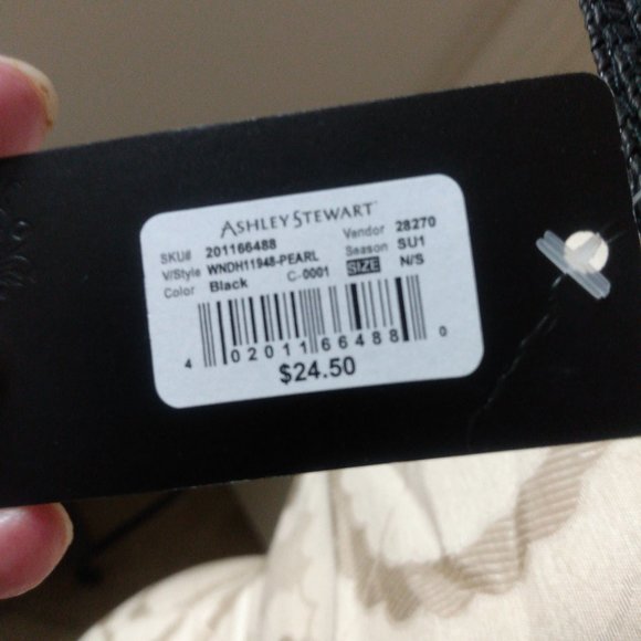 Spring/Summer Hat - Picture 2 of 4